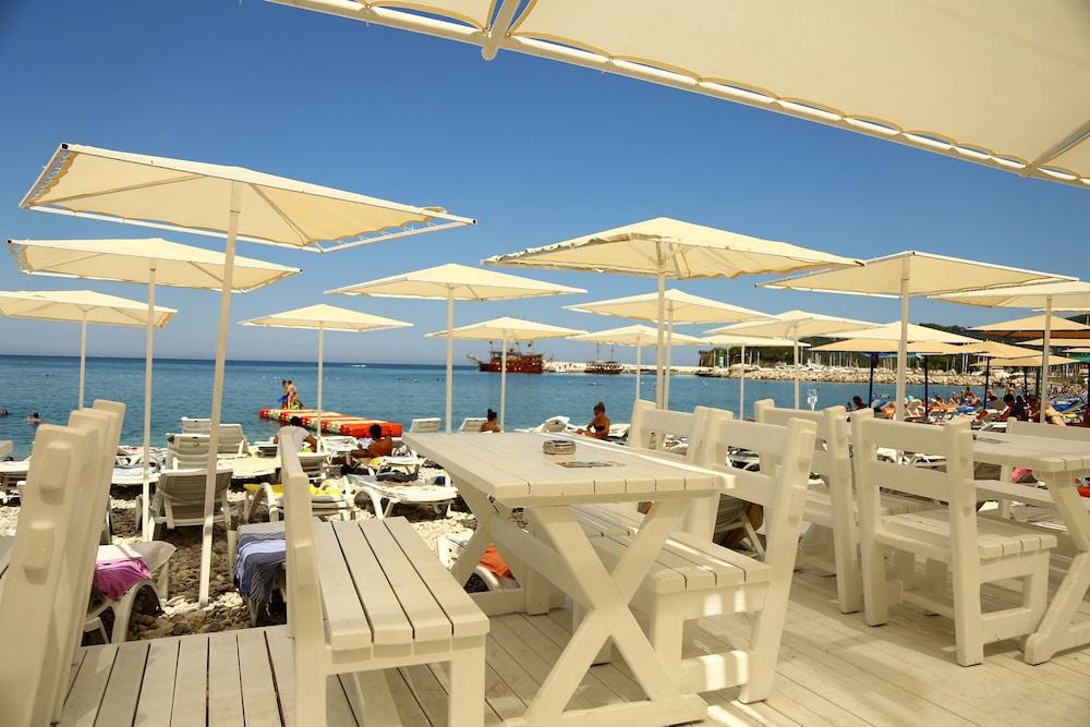 Olimpos Beach Hotel By Rrh&R Kemer Exteriör bild